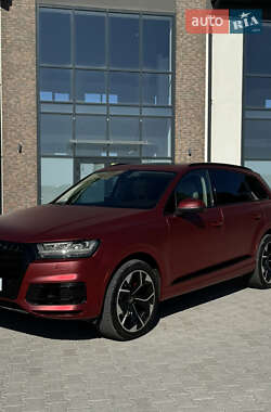 Внедорожник / Кроссовер Audi Q7 2018 в Киеве