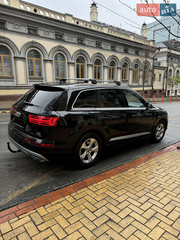 Позашляховик / Кросовер Audi Q7 2017 в Києві фото 3 Позашляховик / Кросовер Audi Q7 2017 в Києві