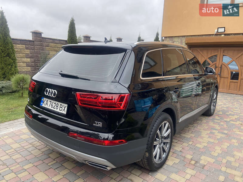 Позашляховик / Кросовер Audi Q7 2017 в Тернополі