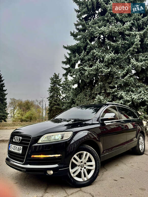 Позашляховик / Кросовер Audi Q7 2007 в Дніпрі