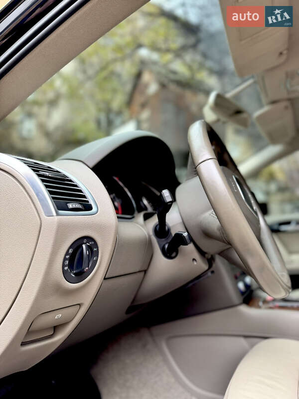 Позашляховик / Кросовер Audi Q7 2007 в Дніпрі