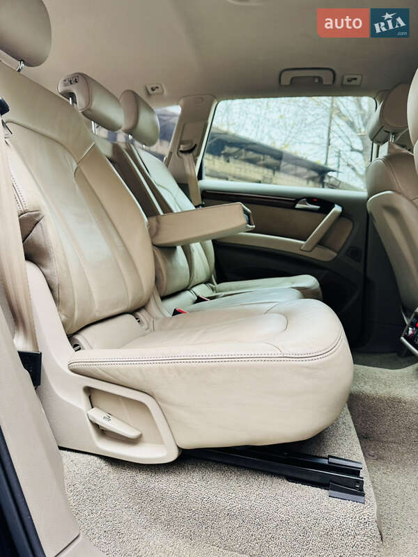 Позашляховик / Кросовер Audi Q7 2007 в Дніпрі