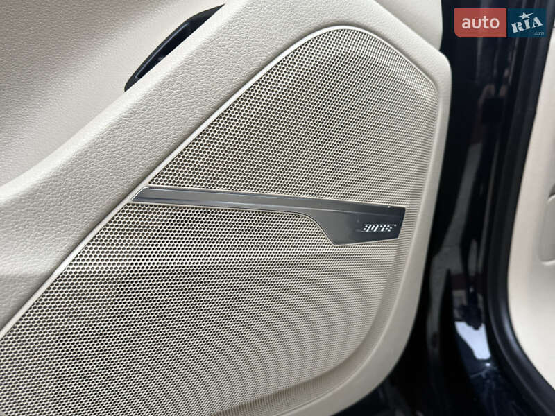 Позашляховик / Кросовер Audi Q7 2017 в Львові