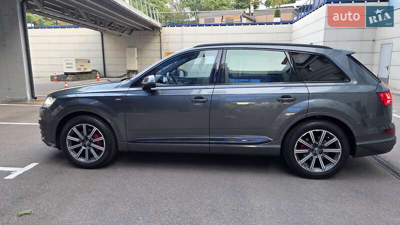 Позашляховик / Кросовер Audi Q7 2017 в Києві фото 4 Позашляховик / Кросовер Audi Q7 2017 в Києві
