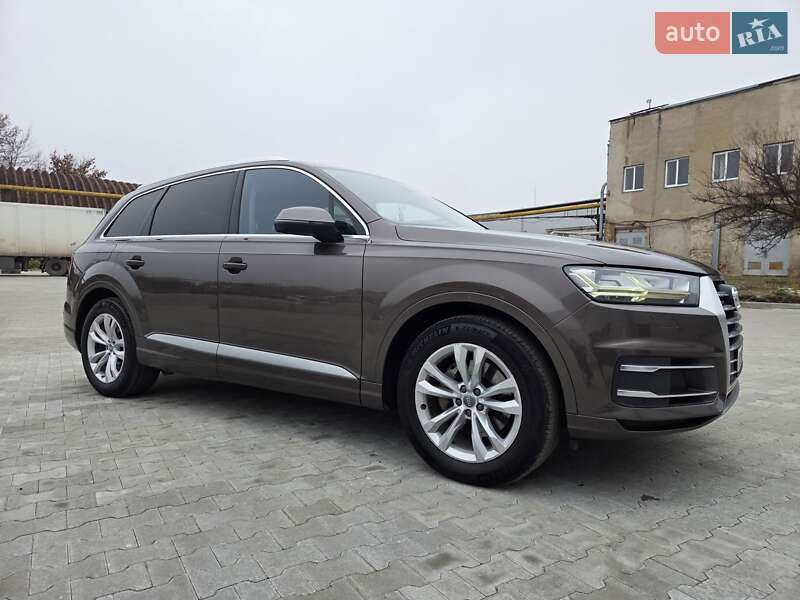 Позашляховик / Кросовер Audi Q7 2017 в Луцьку фото 4 Позашляховик / Кросовер Audi Q7 2017 в Луцьку