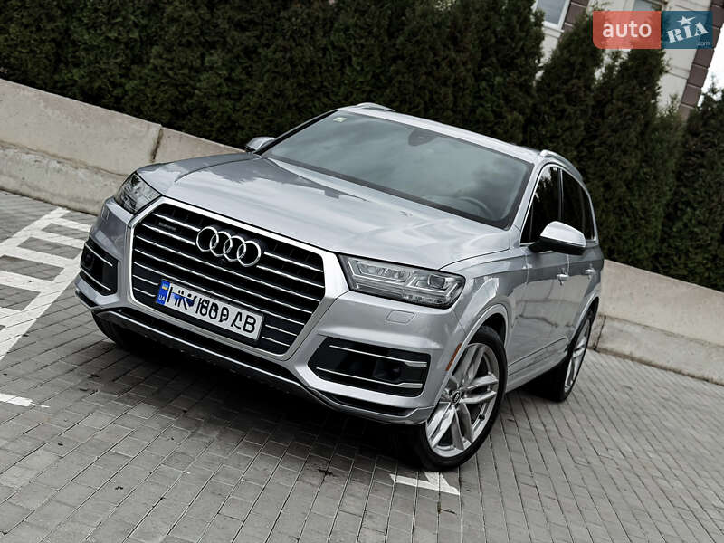 Внедорожник / Кроссовер Audi Q7 2018 в Ровно фото Внедорожник / Кроссовер Audi Q7 2018 в Ровно