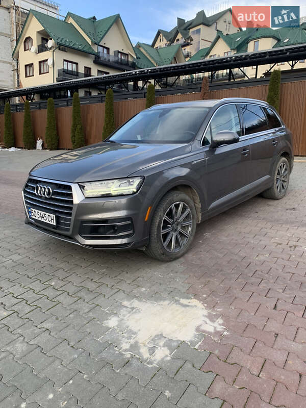 Позашляховик / Кросовер Audi Q7 2017 в Борщеві фото 12 Позашляховик / Кросовер Audi Q7 2017 в Борщеві