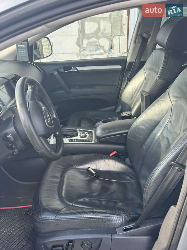 Внедорожник / Кроссовер Audi Q7 2007 в Львове