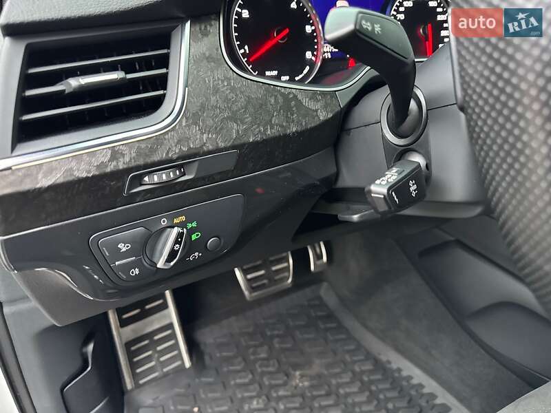 Позашляховик / Кросовер Audi Q7 2016 в Києві фото 35 Позашляховик / Кросовер Audi Q7 2016 в Києві