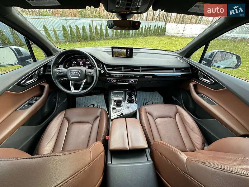 Позашляховик / Кросовер Audi Q7 2018 в Луцьку