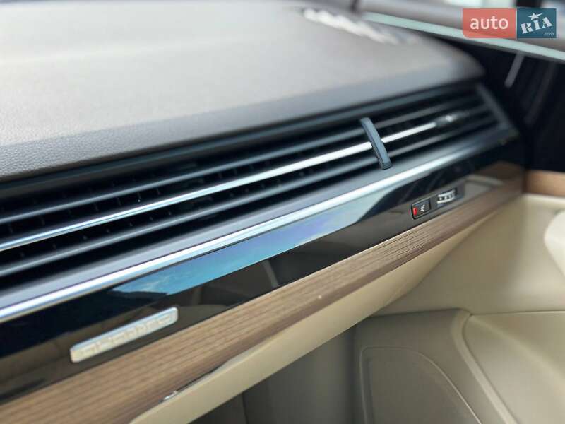 Позашляховик / Кросовер Audi Q7 2016 в Луцьку фото 17 Позашляховик / Кросовер Audi Q7 2016 в Луцьку
