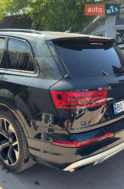Внедорожник / Кроссовер Audi Q7 2018 в Киеве