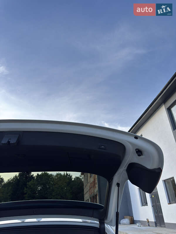 Внедорожник / Кроссовер Audi Q7 2013 в Надворной