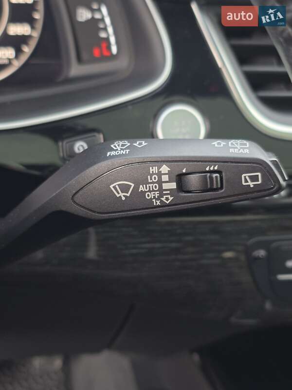 Позашляховик / Кросовер Audi Q7 2016 в Хмельницькому