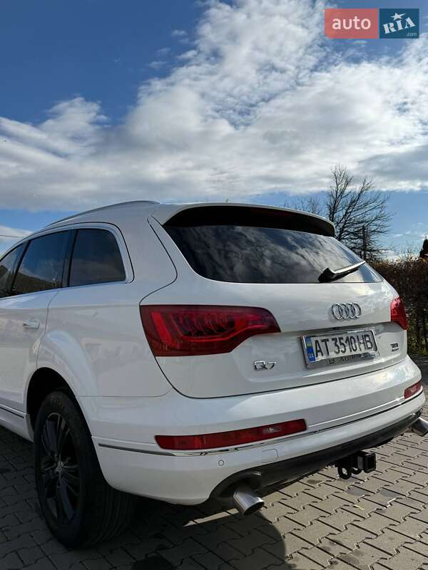 Внедорожник / Кроссовер Audi Q7 2010 в Косове