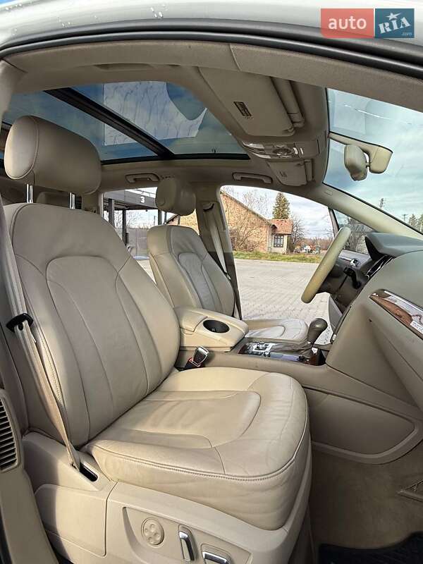 Внедорожник / Кроссовер Audi Q7 2010 в Косове