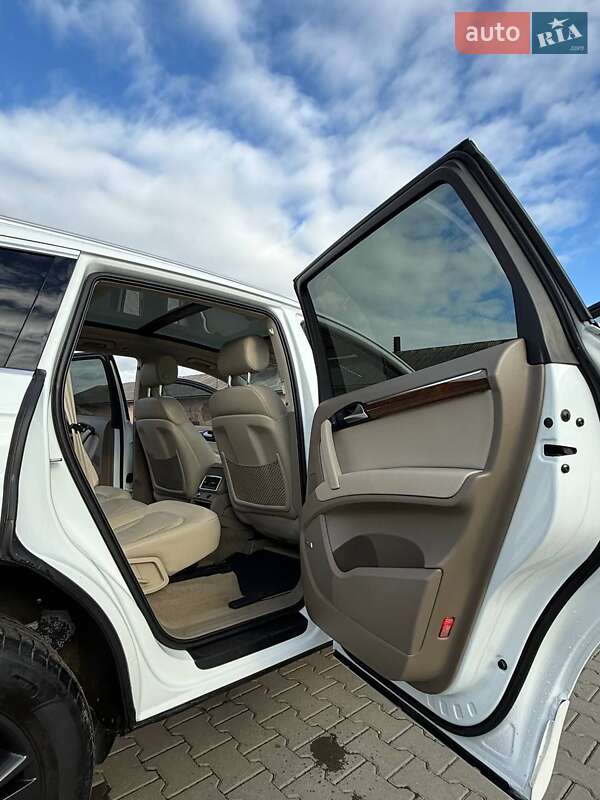 Внедорожник / Кроссовер Audi Q7 2010 в Косове