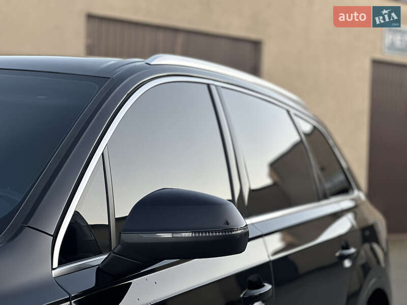 Внедорожник / Кроссовер Audi Q7 2016 в Владимире