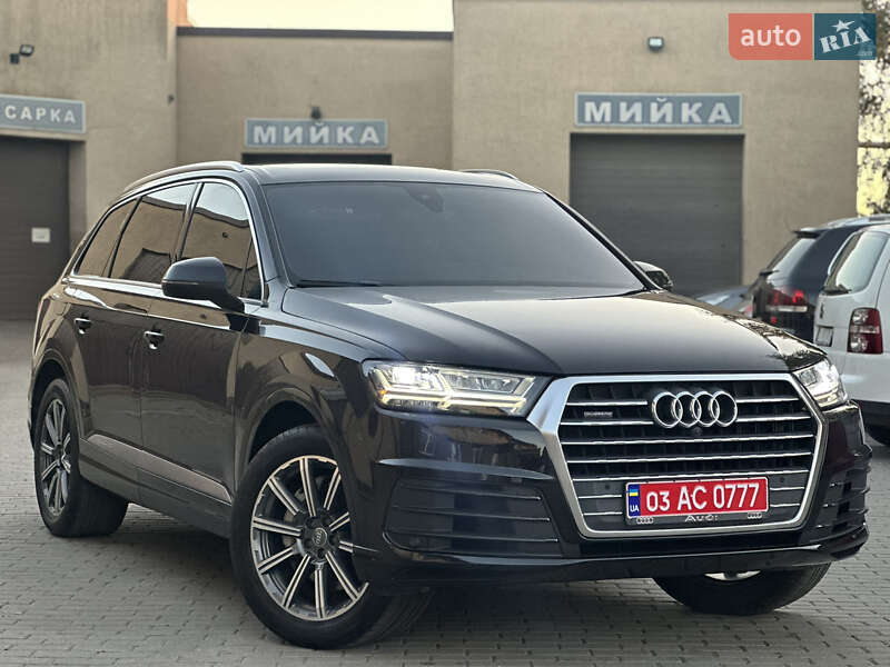 Внедорожник / Кроссовер Audi Q7 2016 в Владимире