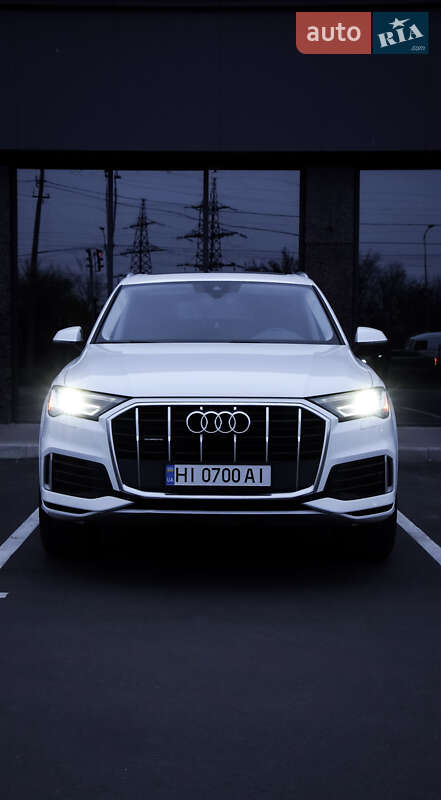 Позашляховик / Кросовер Audi Q7 2019 в Полтаві фото Позашляховик / Кросовер Audi Q7 2019 в Полтаві