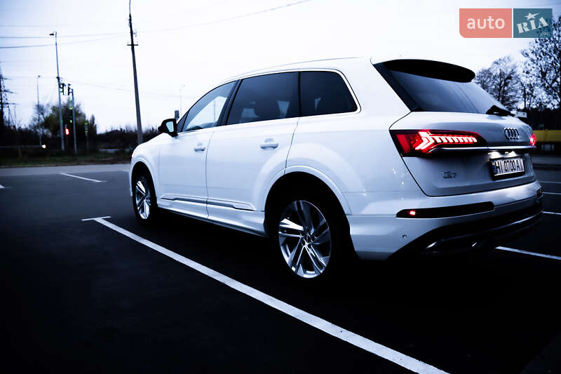 Позашляховик / Кросовер Audi Q7 2019 в Полтаві фото 10 Позашляховик / Кросовер Audi Q7 2019 в Полтаві