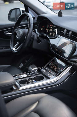 Внедорожник / Кроссовер Audi Q7 2019 в Полтаве