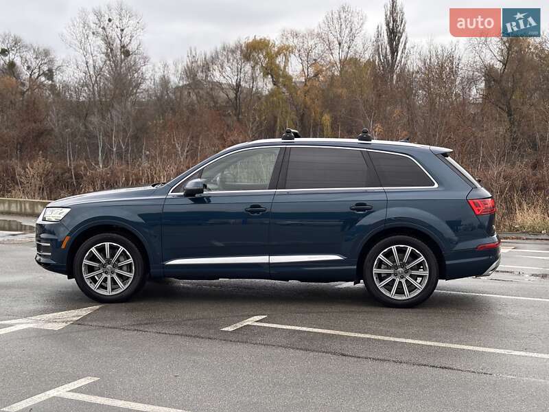 Внедорожник / Кроссовер Audi Q7 2018 в Ирпене