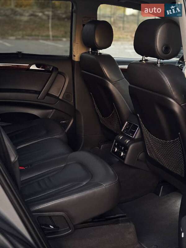 Внедорожник / Кроссовер Audi Q7 2013 в Запорожье