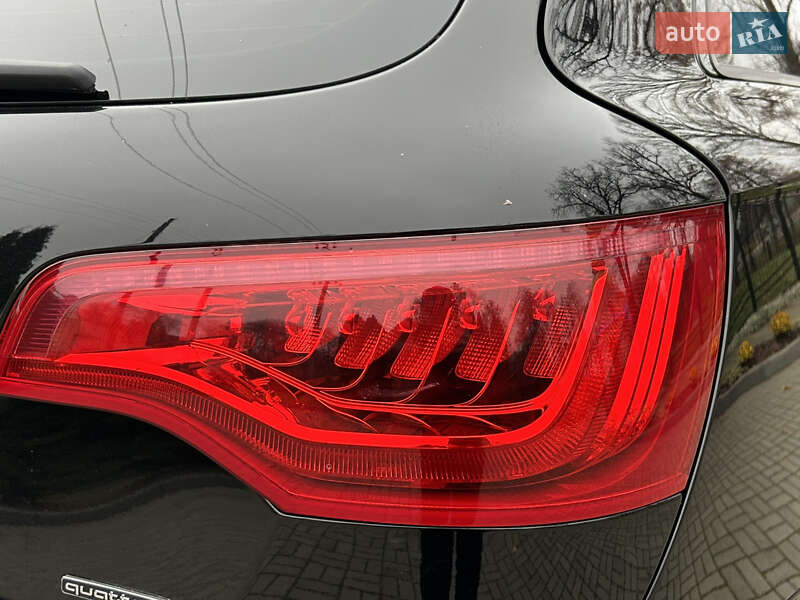 Позашляховик / Кросовер Audi Q7 2015 в Прилуках фото 13 Позашляховик / Кросовер Audi Q7 2015 в Прилуках