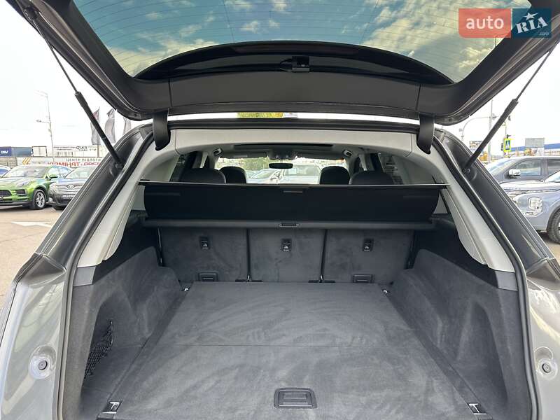 Позашляховик / Кросовер Audi Q7 2016 в Києві фото 10 Позашляховик / Кросовер Audi Q7 2016 в Києві