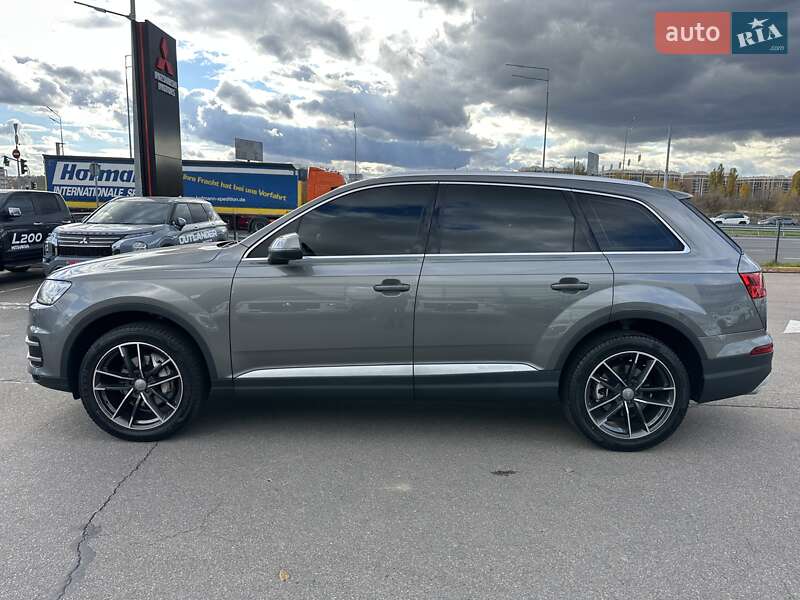 Позашляховик / Кросовер Audi Q7 2016 в Києві фото 5 Позашляховик / Кросовер Audi Q7 2016 в Києві