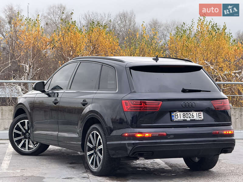 Позашляховик / Кросовер Audi Q7 2017 в Києві фото 7 Позашляховик / Кросовер Audi Q7 2017 в Києві