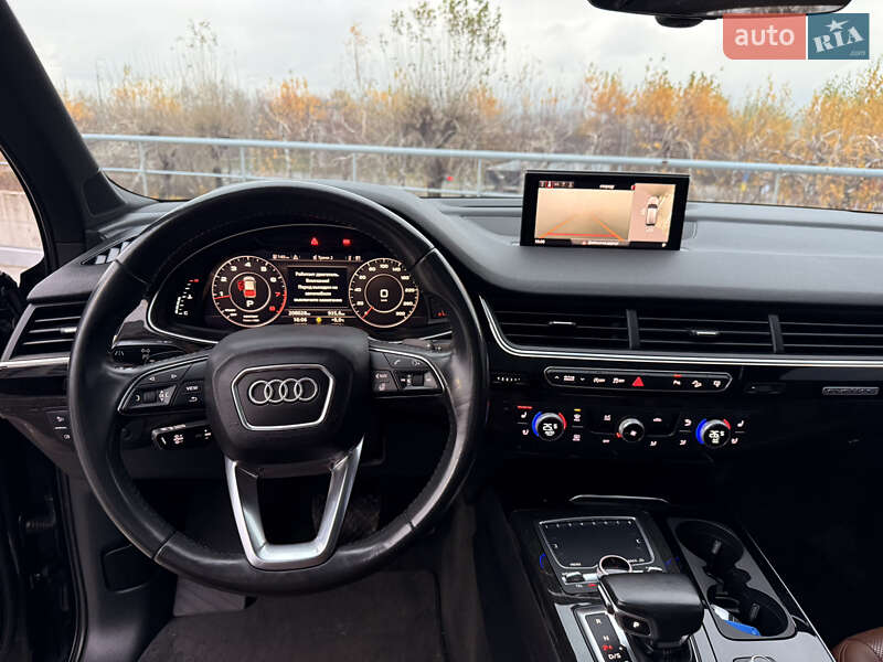 Позашляховик / Кросовер Audi Q7 2017 в Києві фото 27 Позашляховик / Кросовер Audi Q7 2017 в Києві