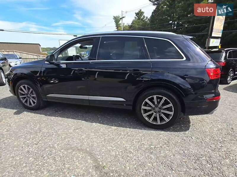 Позашляховик / Кросовер Audi Q7 2018 в Львові