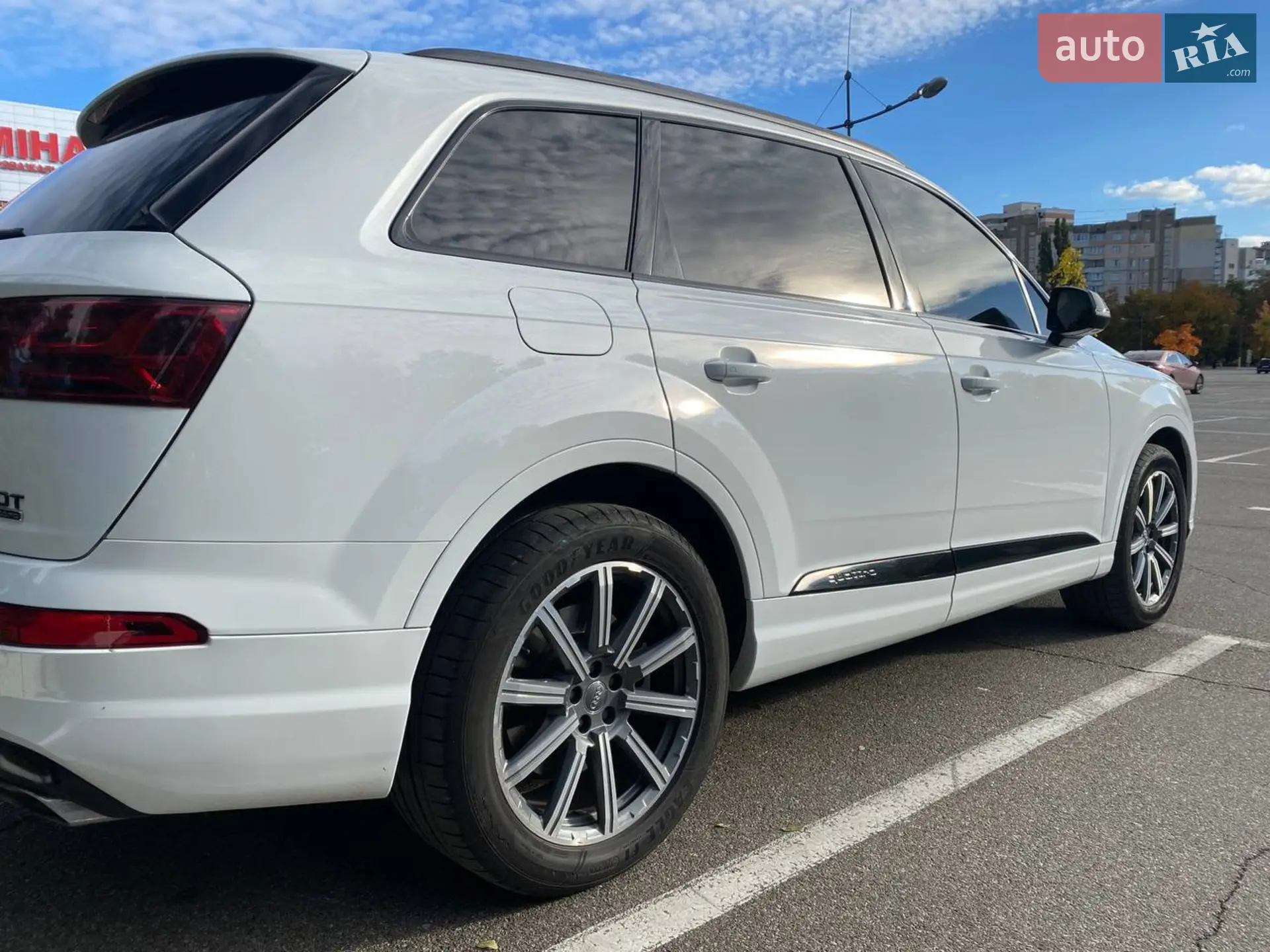 2017 Audi Q7 - мініатюра 7