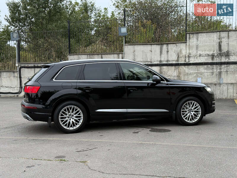 Внедорожник / Кроссовер Audi Q7 2015 в Ровно фото 19 Внедорожник / Кроссовер Audi Q7 2015 в Ровно