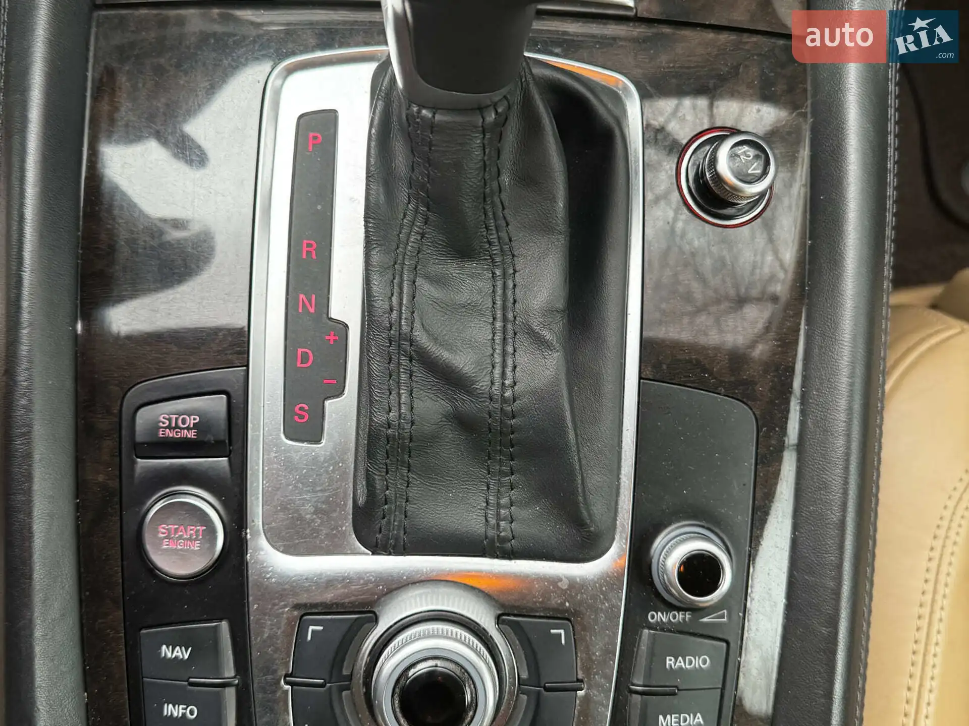 2013 Audi Q7 - мініатюра 31
