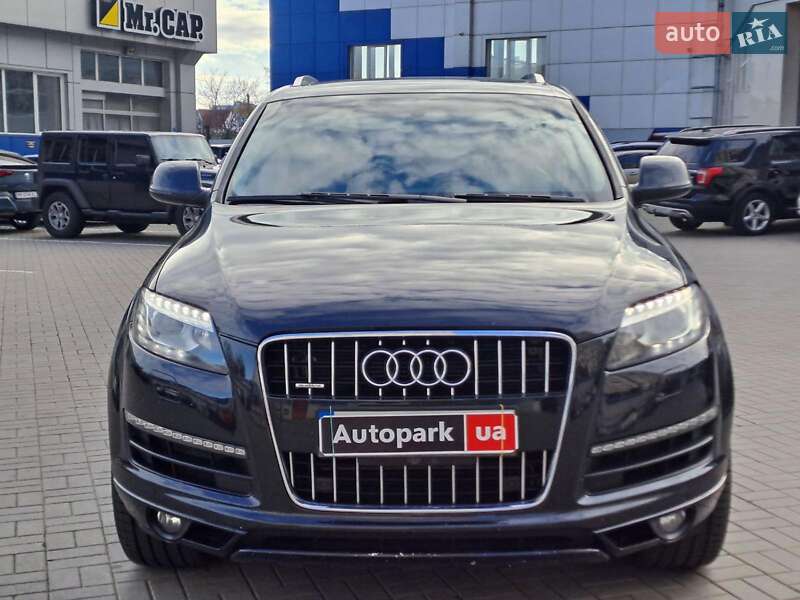 Позашляховик / Кросовер Audi Q7 2010 в Одесі