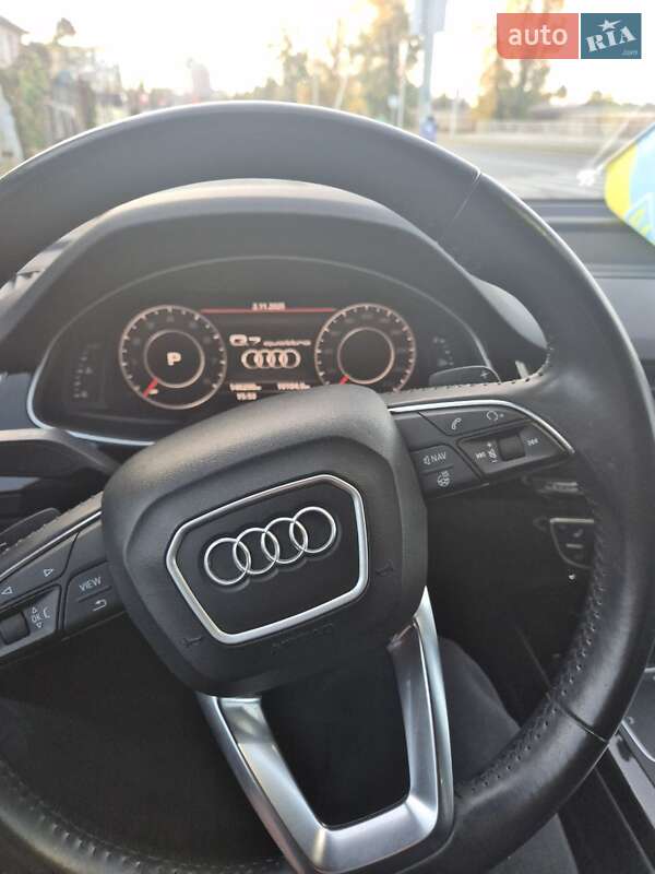 Позашляховик / Кросовер Audi Q7 2017 в Дніпрі фото 21 Позашляховик / Кросовер Audi Q7 2017 в Дніпрі