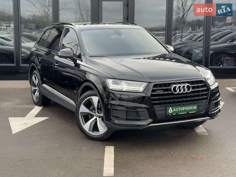 Позашляховик / Кросовер Audi Q7 2015 в Києві