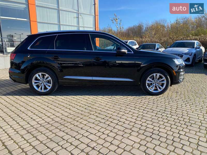 Позашляховик / Кросовер Audi Q7 2016 в Львові фото 8 Позашляховик / Кросовер Audi Q7 2016 в Львові