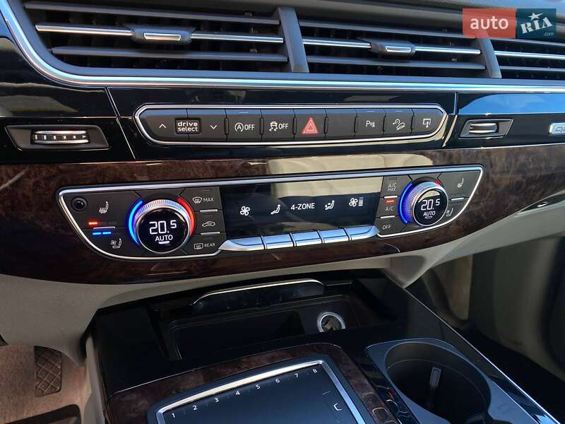 Позашляховик / Кросовер Audi Q7 2016 в Львові фото 19 Позашляховик / Кросовер Audi Q7 2016 в Львові