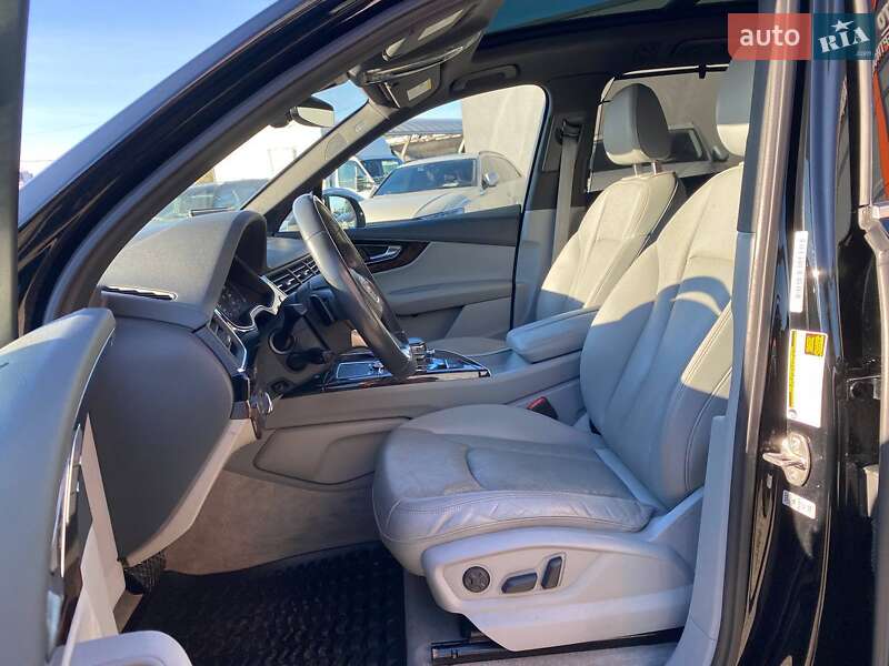 Позашляховик / Кросовер Audi Q7 2016 в Львові фото 21 Позашляховик / Кросовер Audi Q7 2016 в Львові