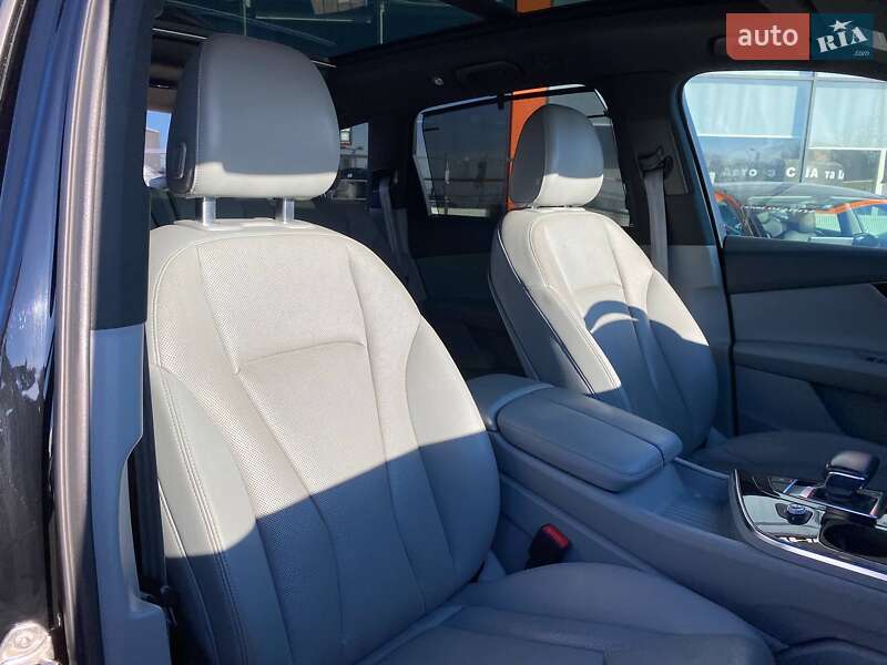Позашляховик / Кросовер Audi Q7 2016 в Львові фото 29 Позашляховик / Кросовер Audi Q7 2016 в Львові