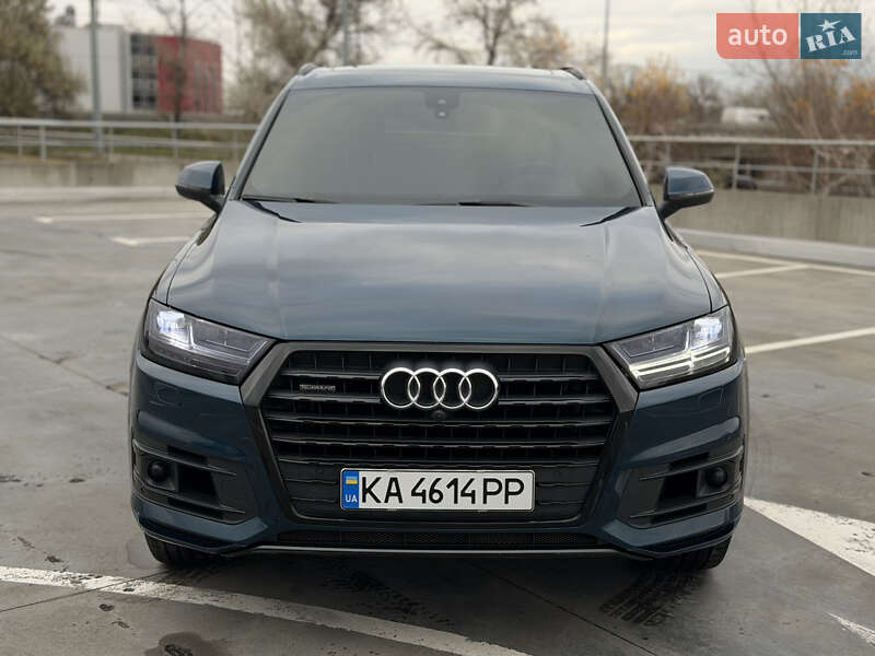 Позашляховик / Кросовер Audi Q7 2017 в Києві фото 2 Позашляховик / Кросовер Audi Q7 2017 в Києві