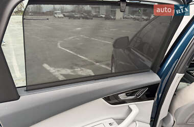 Внедорожник / Кроссовер Audi Q7 2017 в Киеве