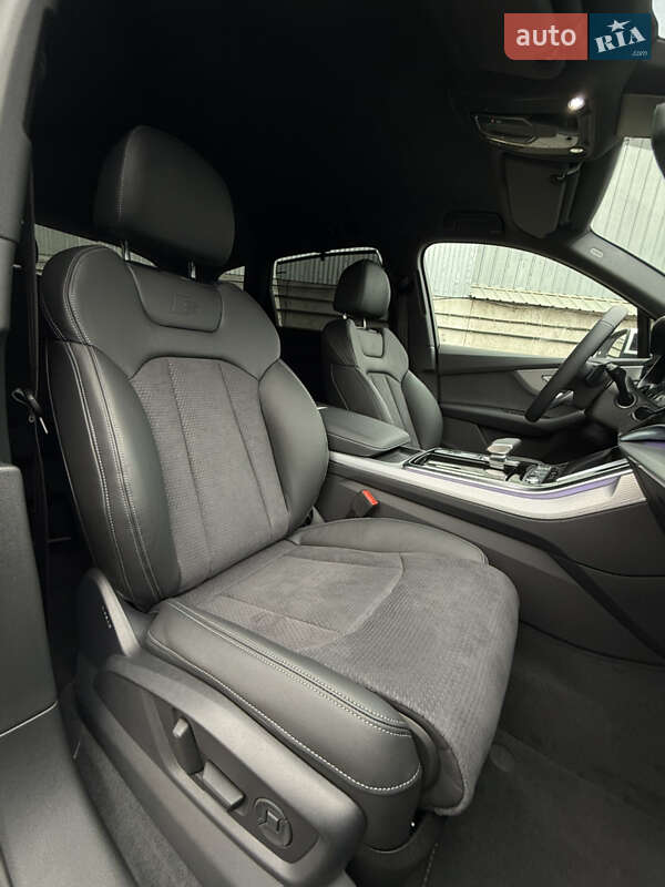 Позашляховик / Кросовер Audi Q7 2025 в Києві фото 33 Позашляховик / Кросовер Audi Q7 2025 в Києві