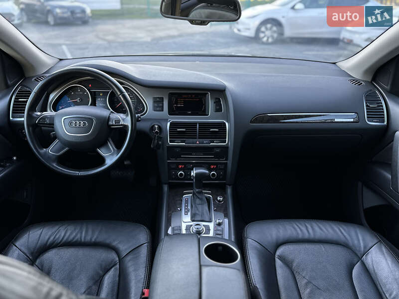 Внедорожник / Кроссовер Audi Q7 2014 в Шептицькому