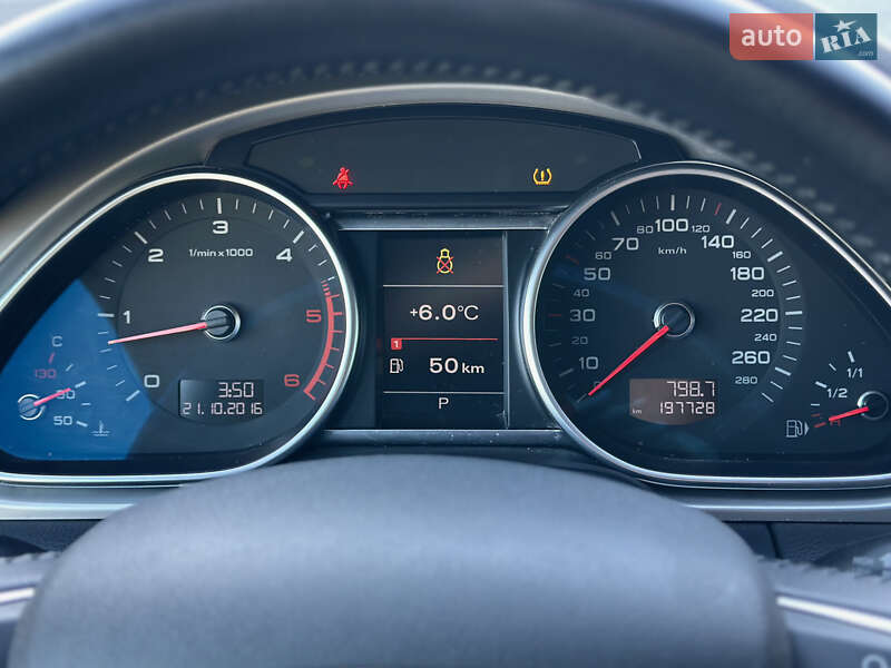 Внедорожник / Кроссовер Audi Q7 2014 в Шептицькому