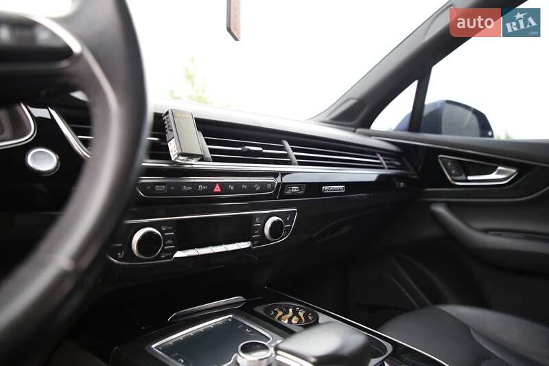Внедорожник / Кроссовер Audi Q7 2019 в Львове фото 5 Внедорожник / Кроссовер Audi Q7 2019 в Львове